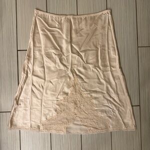 Oscar de la Renta Cream Lace Slip Lingerie Skirt